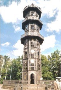 Rundblick ins Lausitzer Land: 28 Meter hoch ist Löbaus „Gusseiserner“
