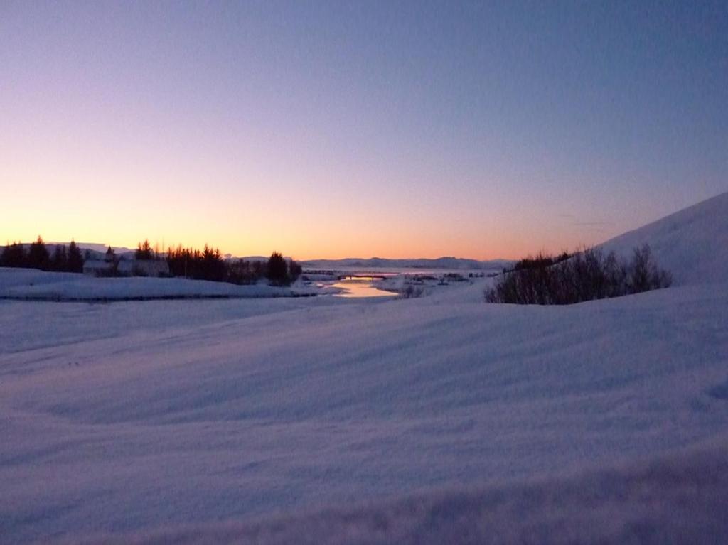 Sonnenaufgang im Thingvellir