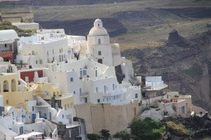 Die Vulkaninsel Santorin gehört zu den beliebtesten Kreuzfahrtzielen in der Ägäis