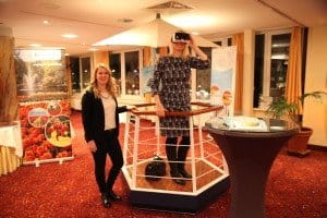 TUI Cruises-Stand – mit Oculus-Rift-Brille on Tour
