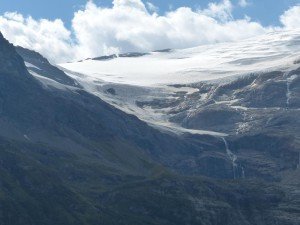 Gletscher am Abteilfenster Foto: R. Keusch