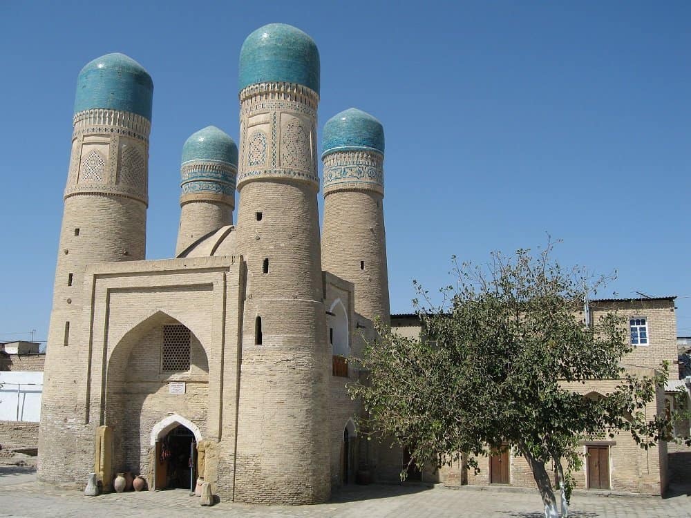 Minarett Khor Minor in Buchara (Usbekistan)