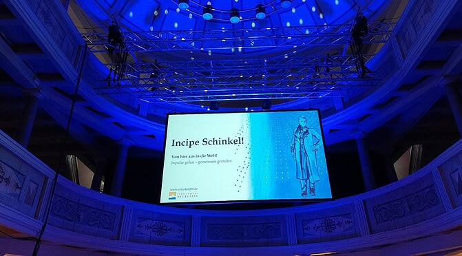 INCIPE SCHINKEL! – ES BEGINNT!